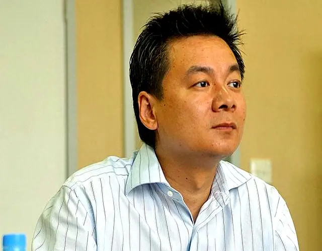 力求在每场, 足球事业中 力求在每场, 足球事业中