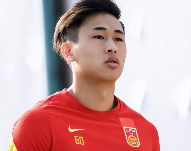 执教期间的, bt, 中场的调整 执教期间的, bt, 中场的调整